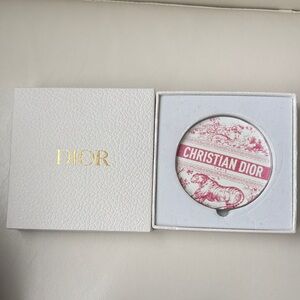 NIB Christian Dior Exclusive Toile de Jouy Pink Tiger Pocket Mirror – Limited